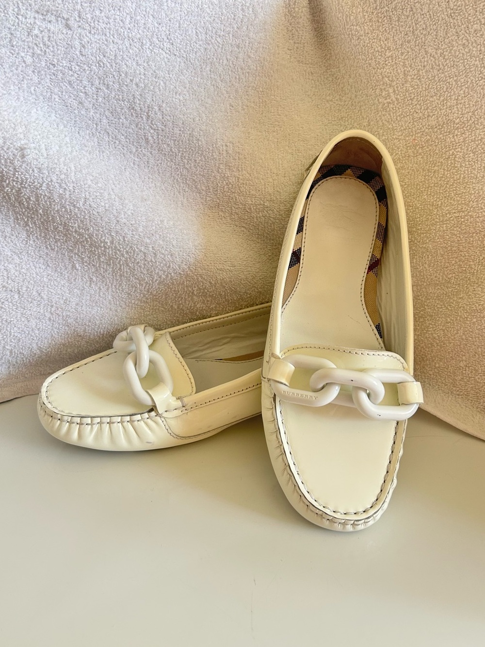 Burberry Cream Chain-Accent Women's Loafers